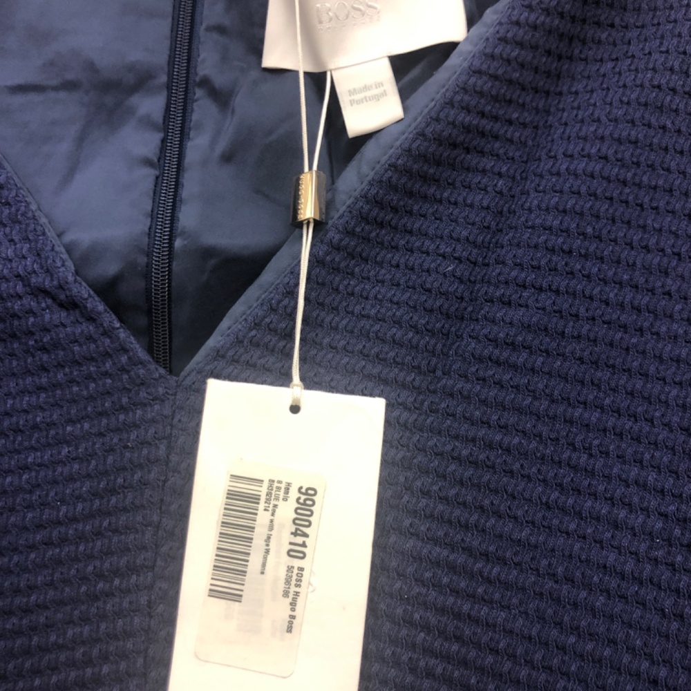 Hugo Boss great work/ out to dinner dress - Picture 2 of 4